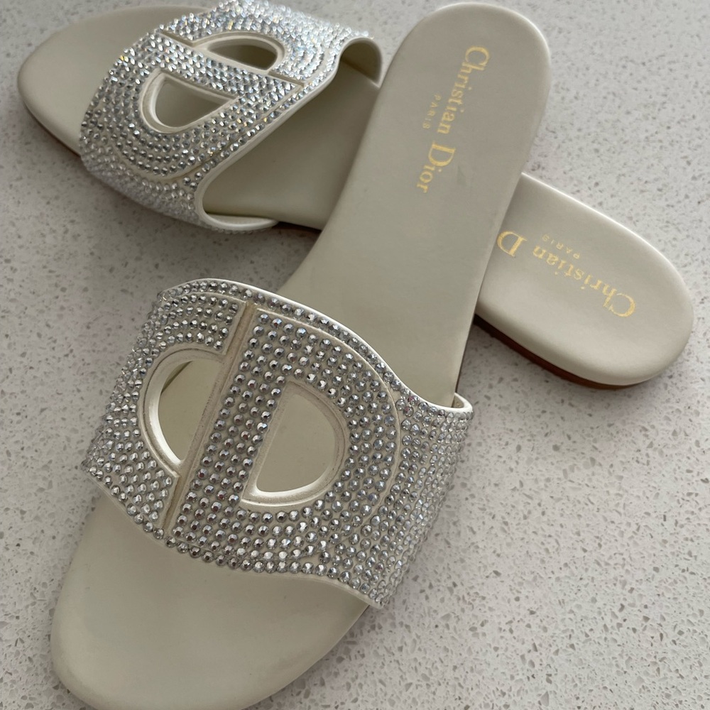 Dior crystal calfskin D-club sandal in white
